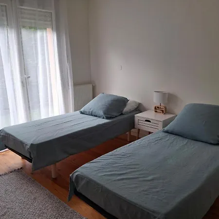 Hébergement de vacances Maison Au Calme Au Cap Ferret Petit Piquey *